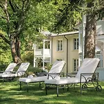 Roewers Privathotel & Hotel Sellin (Rugen)