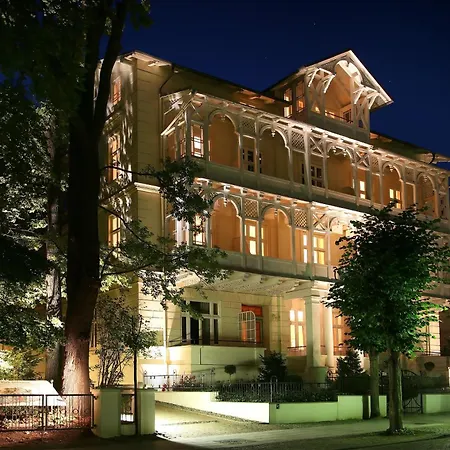 Ξενοδοχείο Romantik Roewers Privathotel 5*