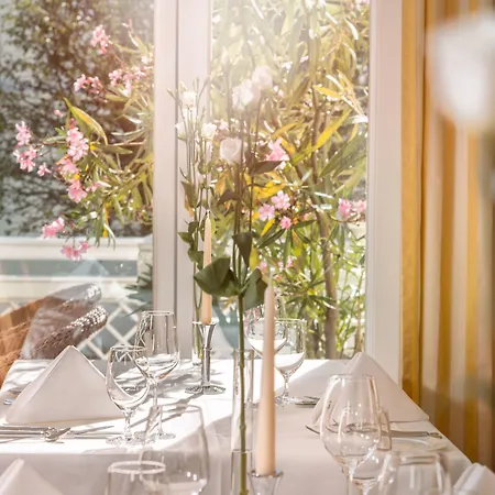 Отель Roewers Privathotel & 5*