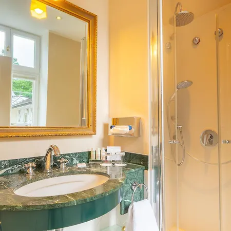 Romantik Roewers Privathotel Hotel 5*