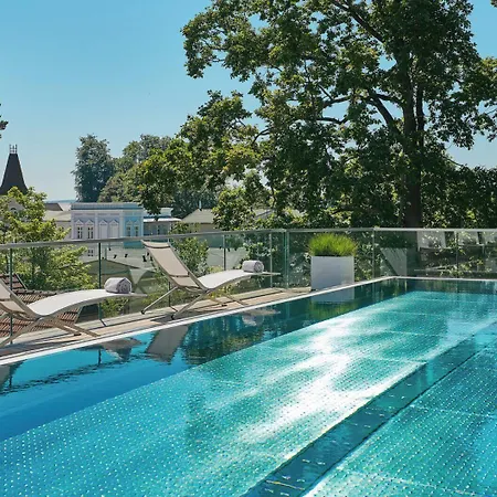 Roewers Privathotel & Hotel 5*