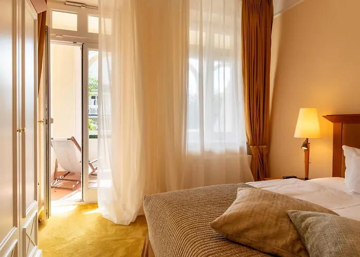 Hotel Roewers Privathotel & Sellin (Rugen)