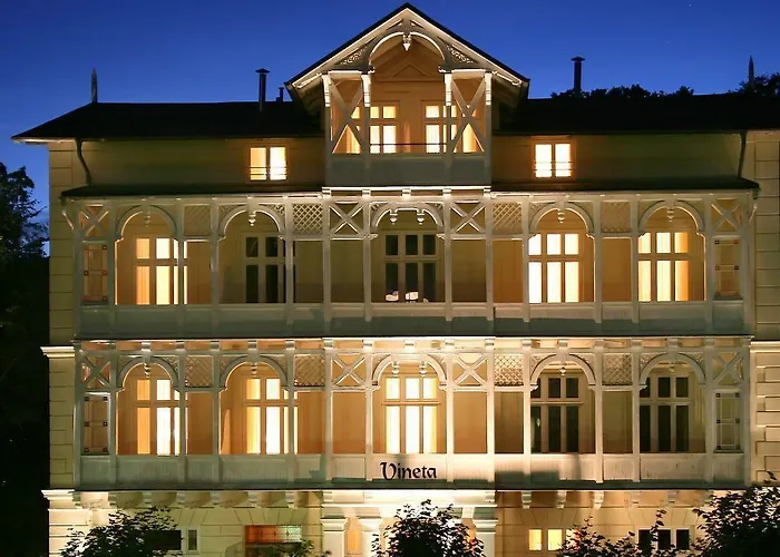 Hotel Roewers Privathotel & Sellin (Rugen)