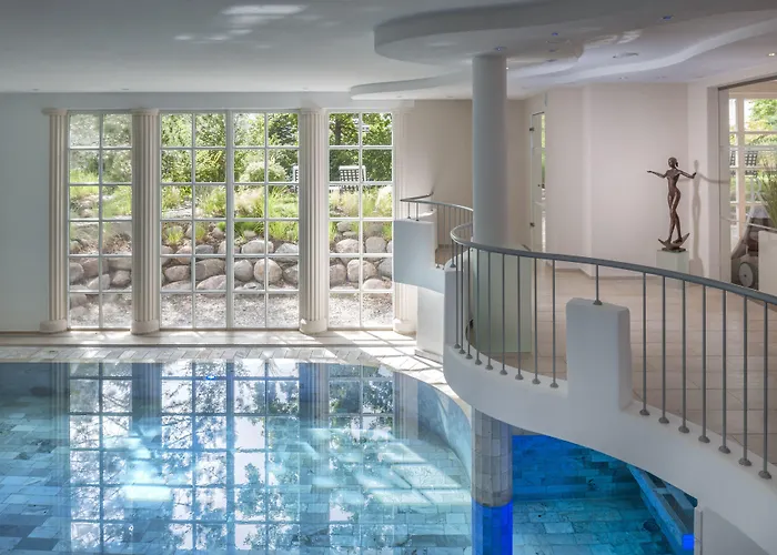 Roewers Privathotel & Hotel Sellin (Rugen)